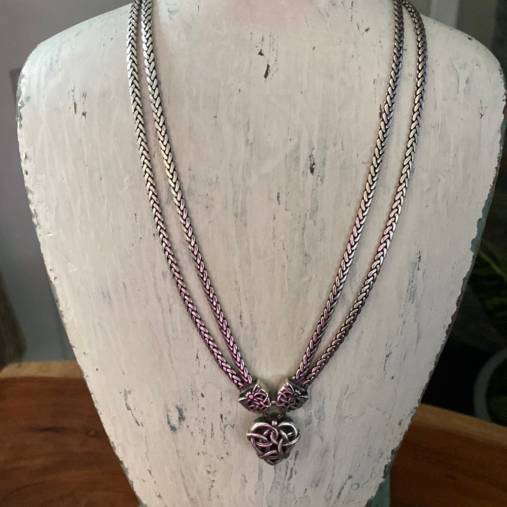 Ladies “Brighton “ Necklace 8 inches aprox and extender is 3 in. In total 11 in. - Picture 2 of 9